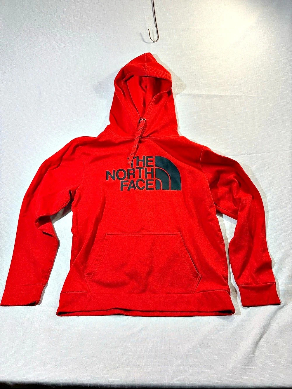 The North Face Red Hoodie Size Large